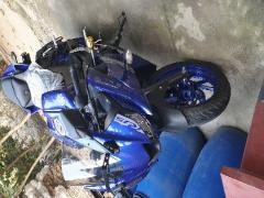 YAMAHA R15 V3